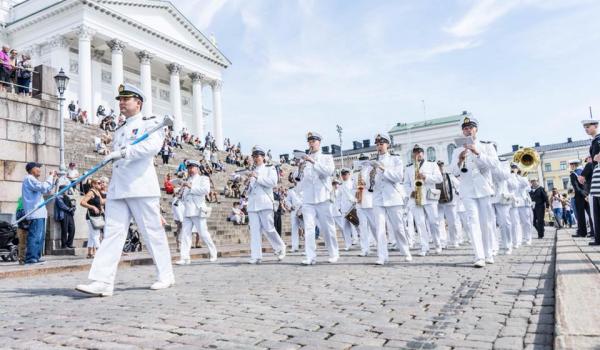 Vartioparaati ja MIL-Espa -konsertti Vartioparaati ja MIL-Espa -konsertti