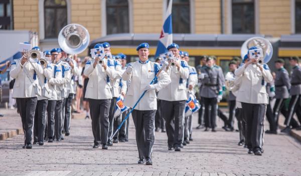 Vartioparaati ja MIL-Espa -konsertti Vartioparaati ja MIL-Espa -konsertti